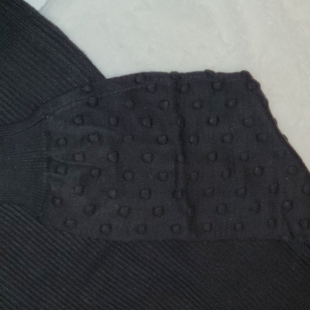 NWT Vince Camuto Clip Dots Long Sleeve Pullover Mock Neck Sweater Wm's Black XL - Picture 3 of 15
